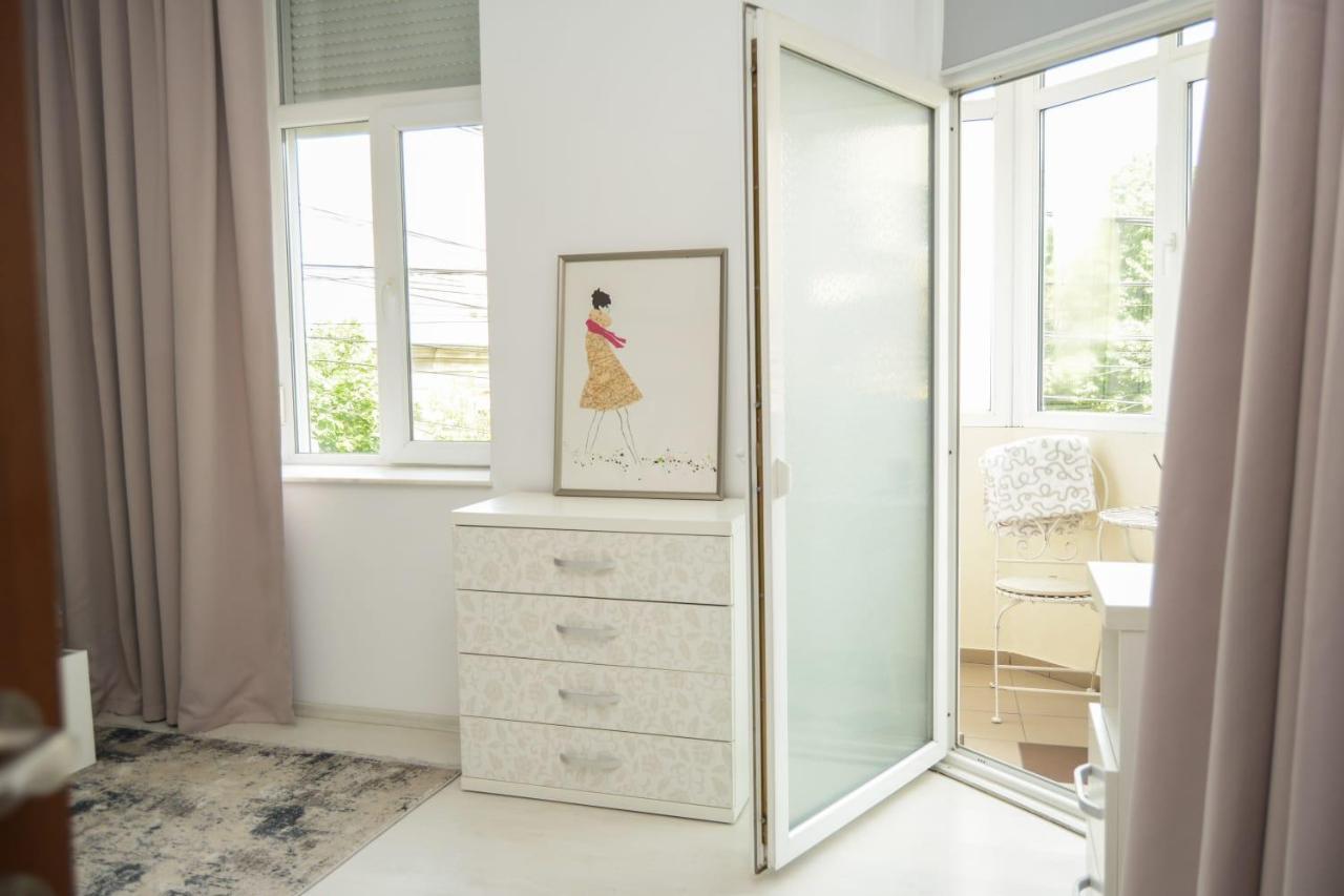 Cozzy Inn City Centre Constanta Ngoại thất bức ảnh