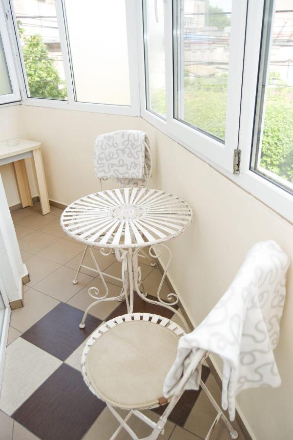 Cozzy Inn City Centre Constanta Ngoại thất bức ảnh