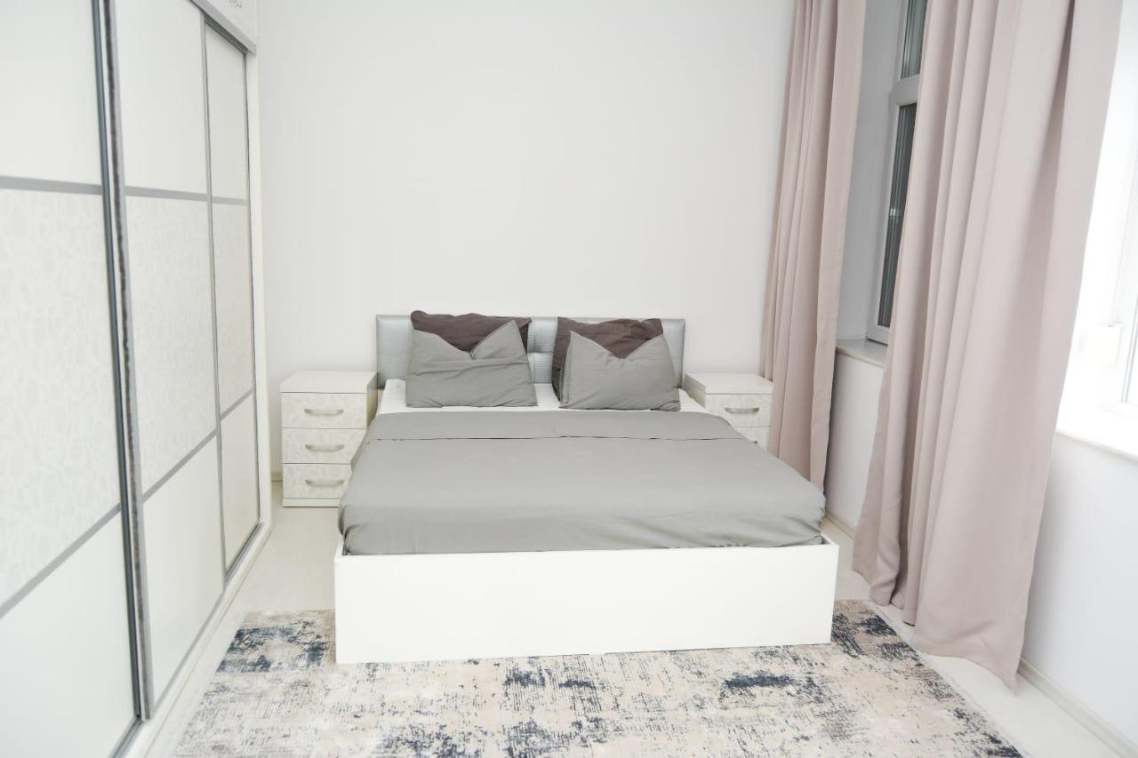 Cozzy Inn City Centre Constanta Ngoại thất bức ảnh